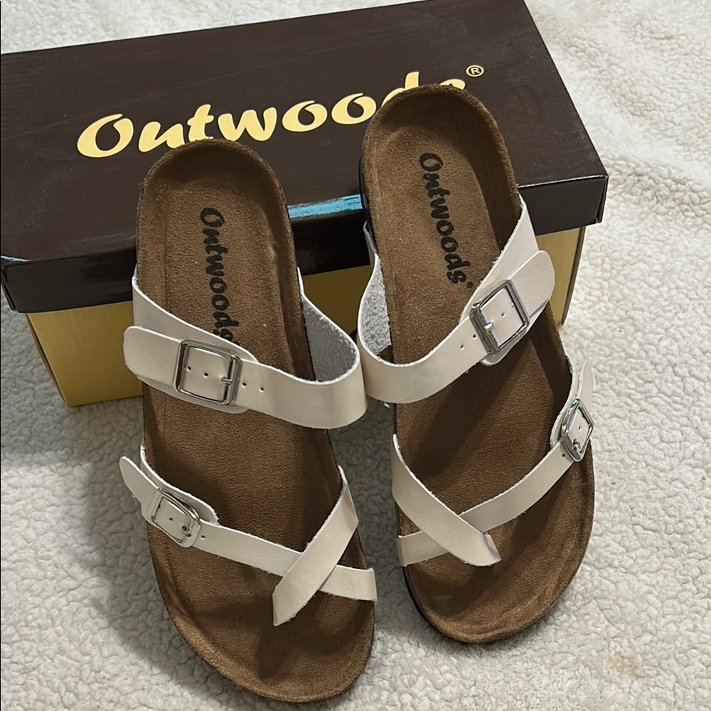 Outwoods Ivory White and Brown Sandals with Adjustable Straps